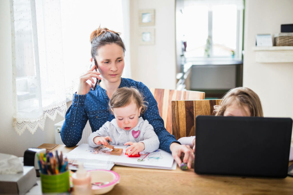 Balancing Acts: Insights from Working Moms Who Lead as Entrepreneurs